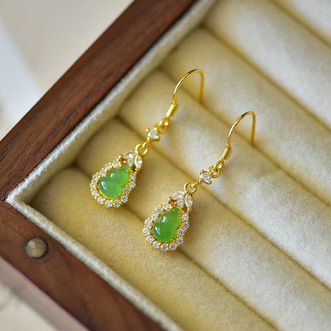 Anting Jasper Labu Alami yang terbuat dari perak 925 Ukuran 5 * 7mm Giok bersih dan halus Sudah termasuk pajak pengiriman.