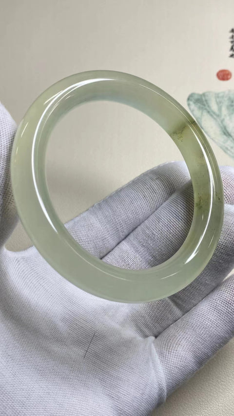 Gelang Warna Musim Semi Es Giok Cui Jade Alami Ukuran 60-62mm Ukuran 61.2mm Lebar Sisi 10.8mm Giok terjadi secara alami Pola acak Pajak Pengiriman Termasuk