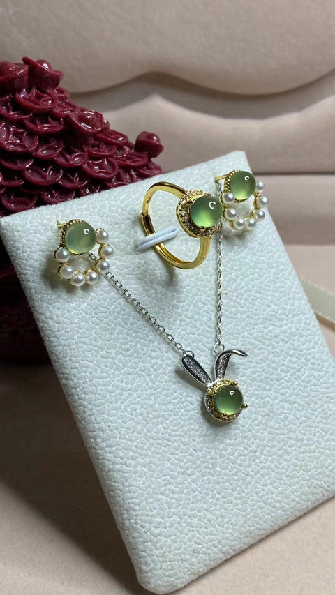 Set Cincin Es & Air Giok Cui Giok Alami 6.6mm Anting 6.3mm Kalung 6.3mm Set dalam 925 Giok Perak bersih dan halus Pengiriman & Pajak Sudah Termasuk