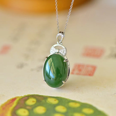 10715 Set Kalung Busur Wajah Telur Jasper Alami dari 925 Perak Ukuran 13 * 18mm Giok bersih, halus dan hangat Sudah termasuk pajak pengiriman.