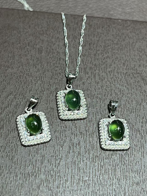 Kalung Telur Giok Alami dari Perak 925 Ukuran 8,5 * 6,5 mm Sudah termasuk ongkos kirim dan pajak.