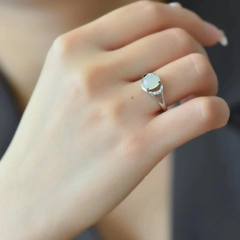 Cincin Giok Hetian Alami 925 Gaya Pengaturan Perak Kualitas Giok Baru Giok halus dan hangat Termasuk pajak pengiriman