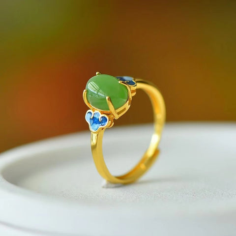 9241-2 Cincin Giok Hetian Alami yang terbuat dari perak 925; Giok itu bersih, halus dan hangat, gayanya modis, sudah termasuk pajak pengiriman.