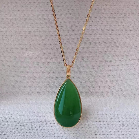 Gaya Kalung Jasper Alami Pengaturan Emas 18k Sederhana Ukuran 10 * 18mm Giok bersih, halus dan hangat Rantai 925 Perak Berwarna-warni Sudah termasuk pajak pengiriman.