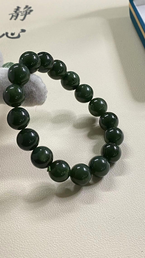Gelang Giok Halus, Jasper, warna hijau, rasio harga/kuantitas rendah, jumlah terbatas, ukuran: 12mm Sudah termasuk ongkos kirim dan pajak.
