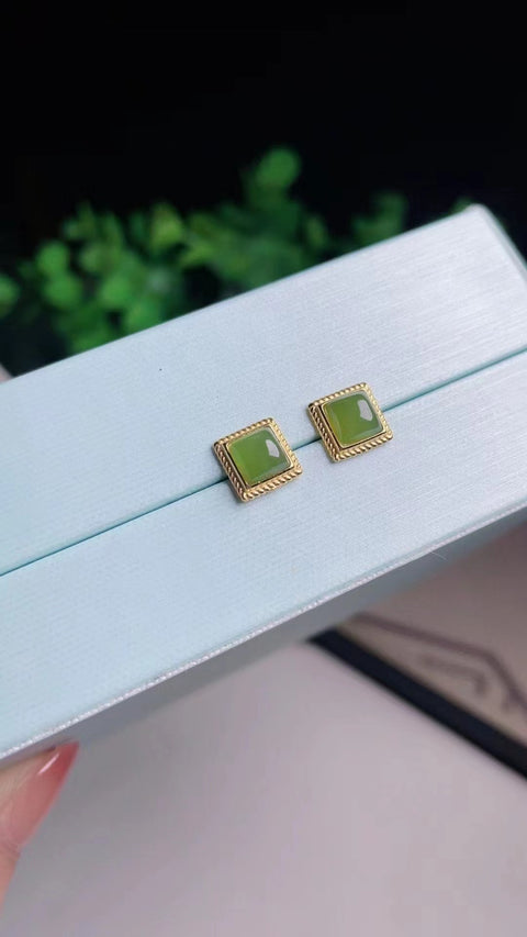 Anting Jasper Alami Bahan Pit Tua Bagian Bawah Halus dan Hangat 925 Tatahan Perak Ukuran 0,5 * 0,5 Termasuk Pajak Pengiriman