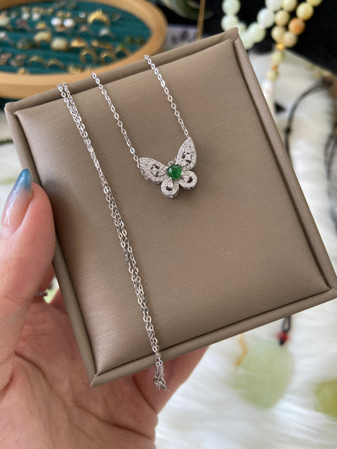 Kalung Kupu-kupu Jadeite Guatemala Alami Gaya 925 Perak Ukuran Keseluruhan 13 * 14mm Termasuk Pajak Pengiriman
