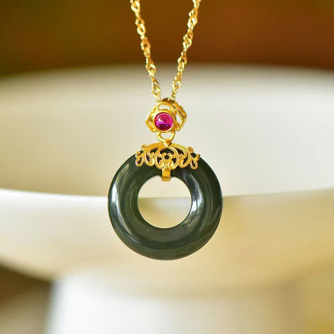 5774-2 Kalung Cincin Perdamaian Giok Hetian Giok Alami Ukuran 20 * 20mm 925 Perak Tatahan Giok adalah gaya yang halus dan hangat dan indah.