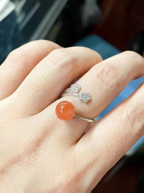 Cincin merah alami 💍 tatahan perak s925, tatahan bahan baku merah berkualitas tinggi, tidak ada cacat, nilai uang, warnanya sangat positif Spesifikasi: 8mm Termasuk pajak pengiriman